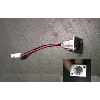 [ECOX290451] Giant Connecteur Chargeur sur batterie 3 pin li-ion 36v
